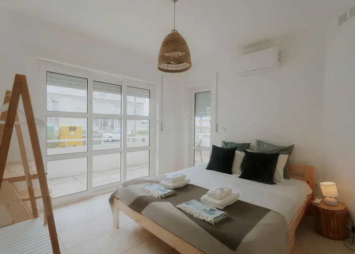 67 - Baleal Indigo Ferrel (Leiria)